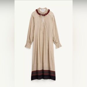 Limited edition ZW sold out dress / S Elegant Cream and Black Women's Dress